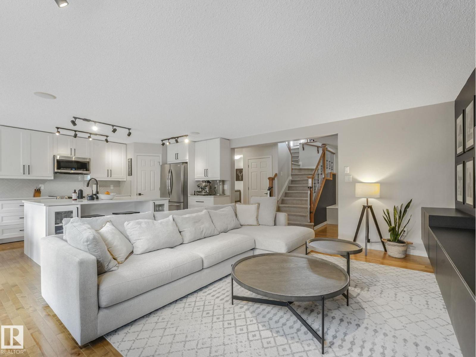 6913 Strom Ln Nw, Edmonton, Alberta  T6R 0G3 - Photo 25 - E4464841