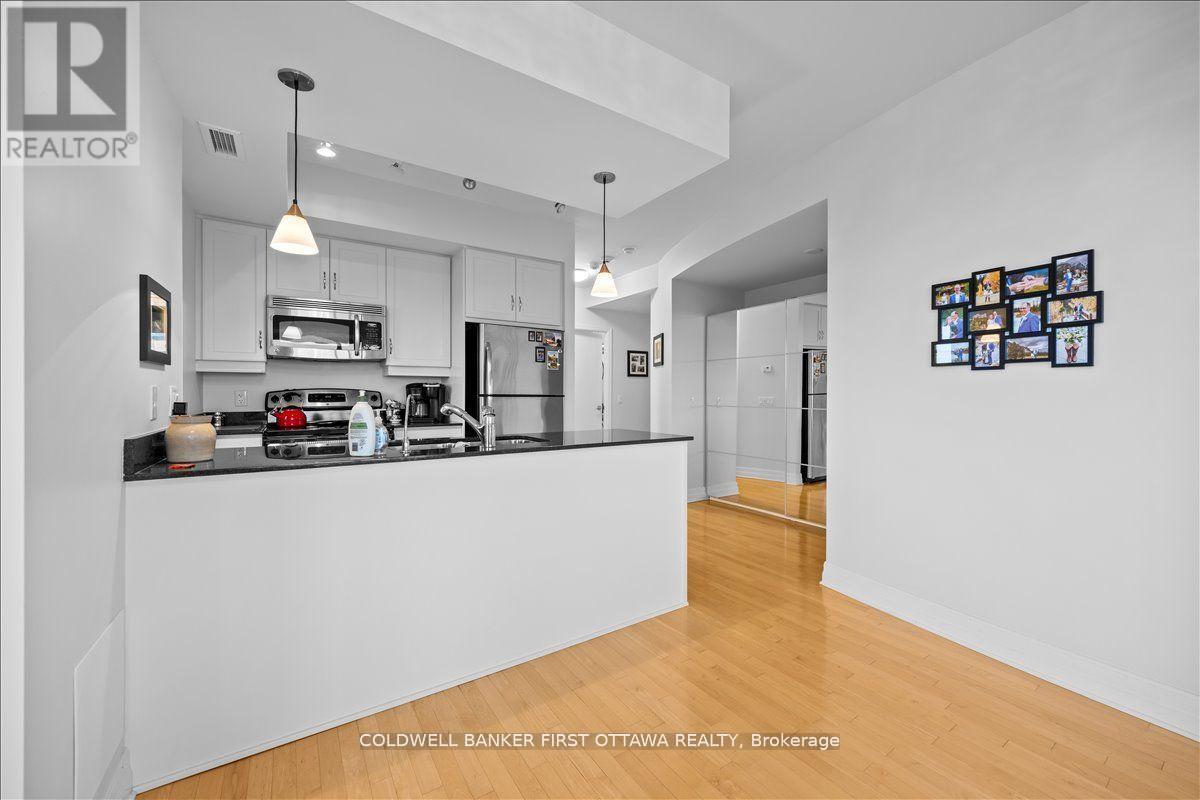 1202 - 75 Cleary Avenue, Ottawa, Ontario  K2A 1R8 - Photo 6 - X12514904