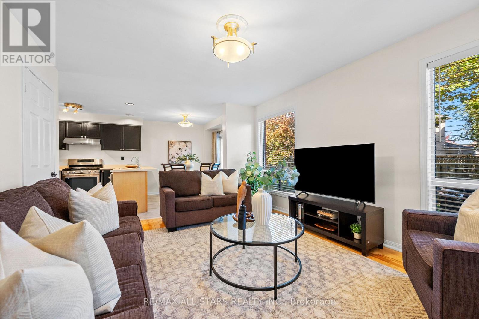 1549 Evans Terrace, Milton, Ontario  L9T 5J4 - Photo 18 - W12514780