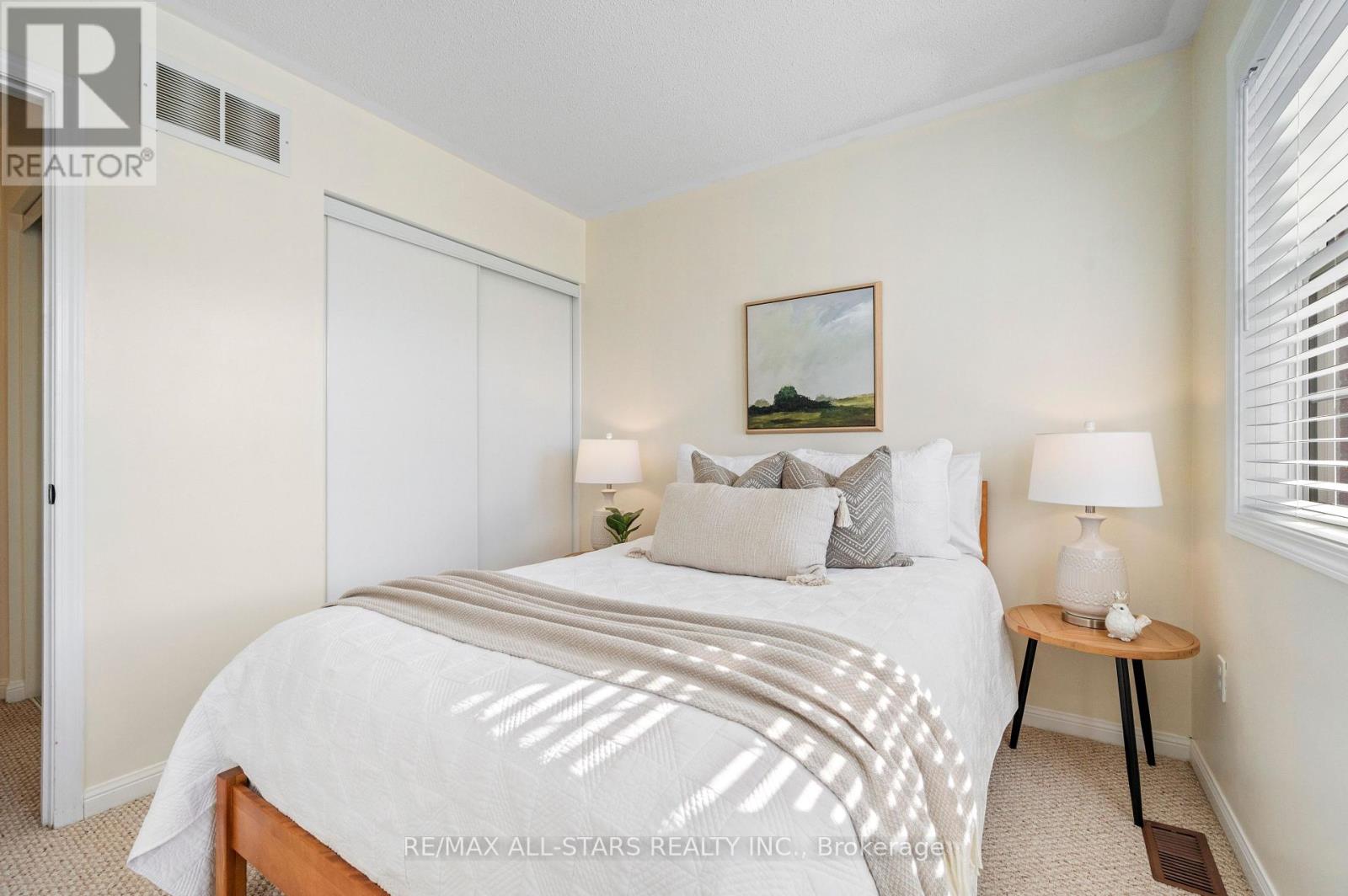 1549 Evans Terrace, Milton, Ontario  L9T 5J4 - Photo 30 - W12514780