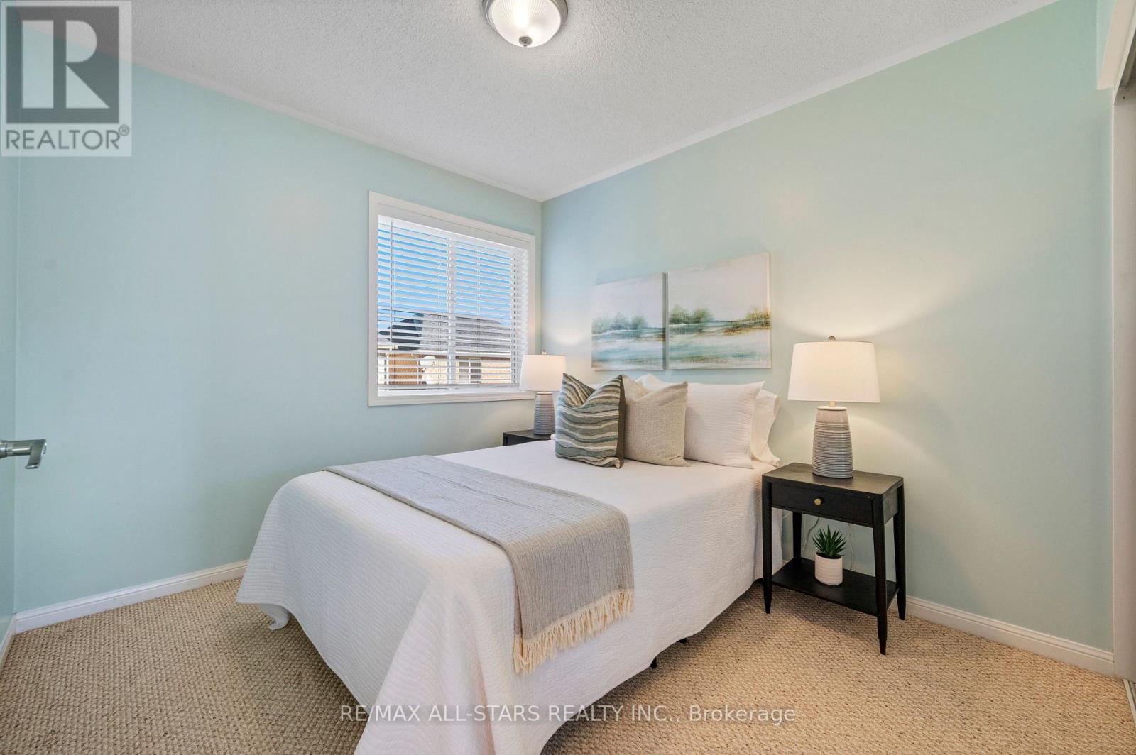 1549 Evans Terrace, Milton, Ontario  L9T 5J4 - Photo 32 - W12514780