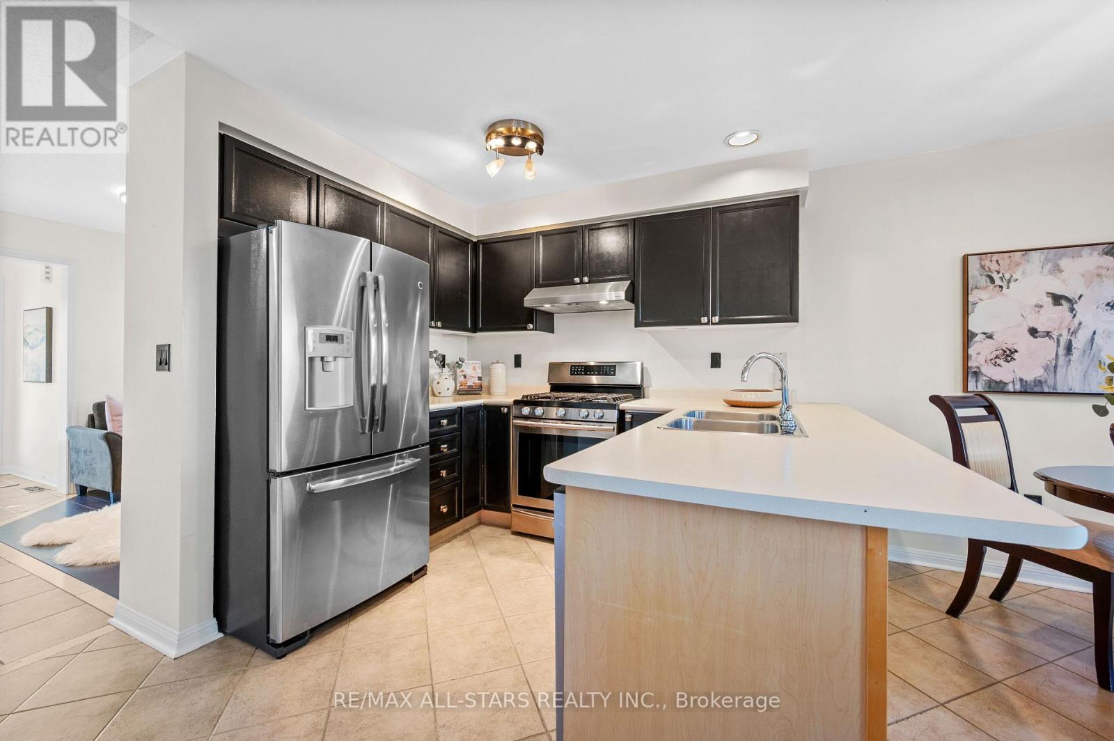 1549 Evans Terrace, Milton, Ontario  L9T 5J4 - Photo 8 - W12514780