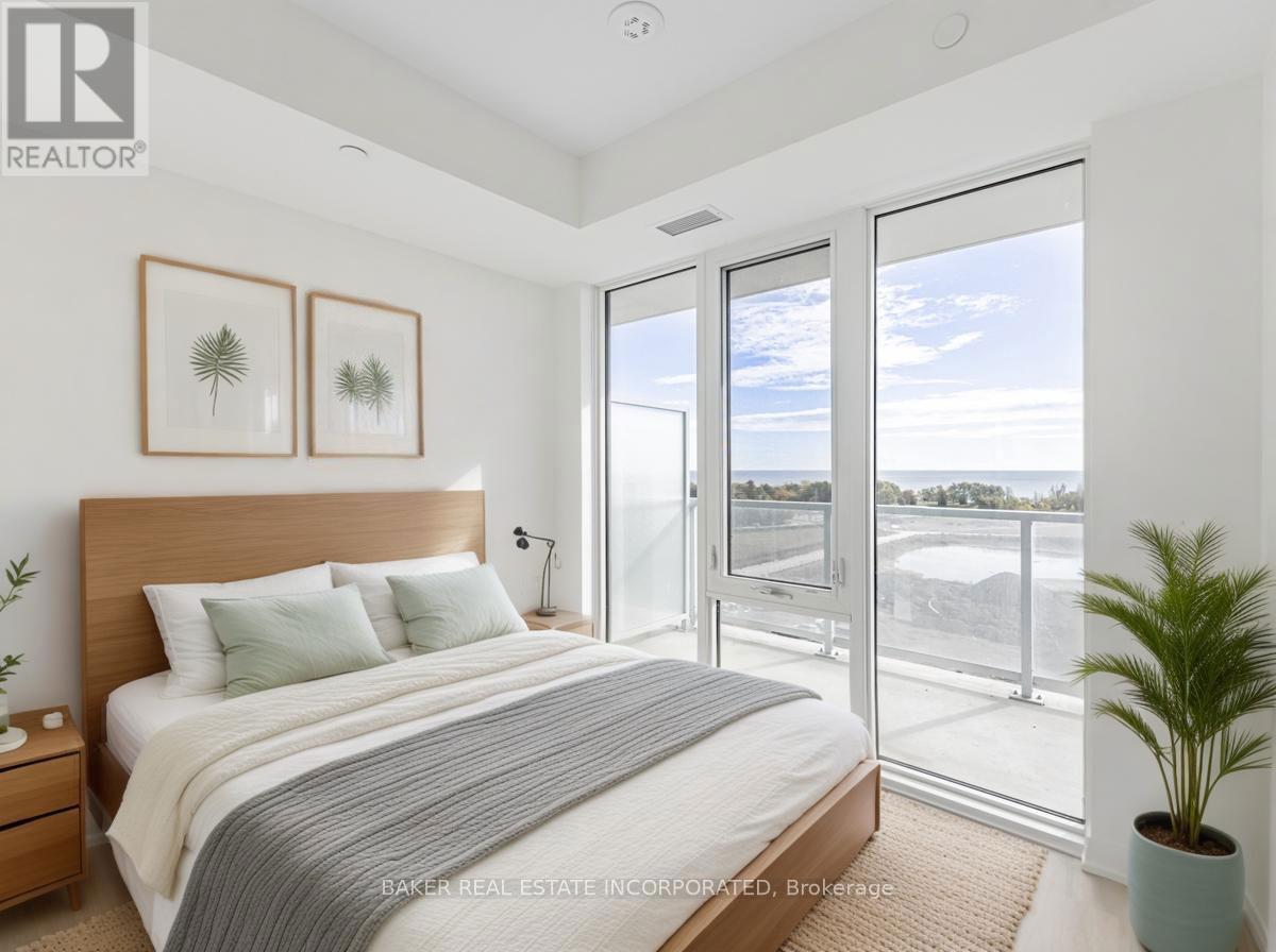 808 - 220 Missinnihe Way, Mississauga, Ontario  L5H 0A9 - Photo 3 - W12514802