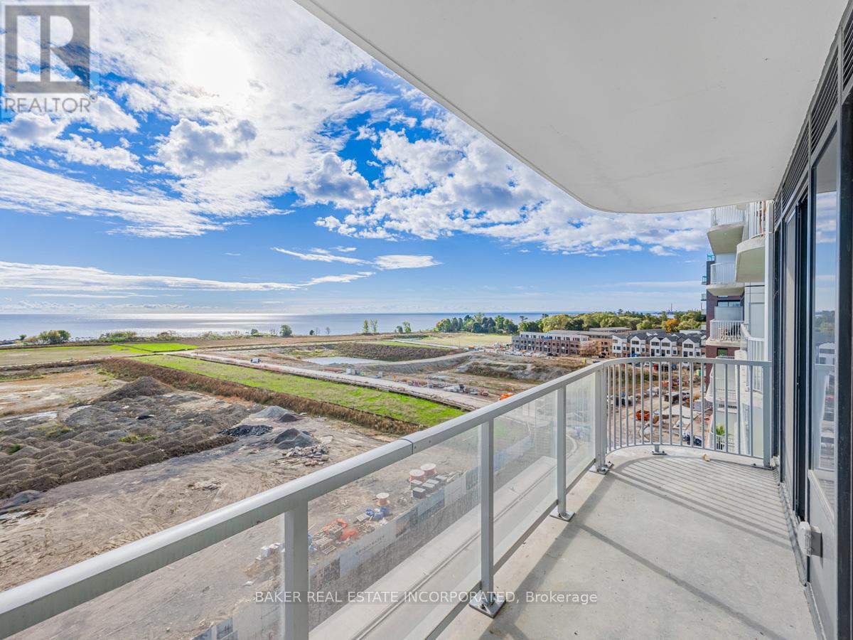 808 - 220 Missinnihe Way, Mississauga, Ontario  L5H 0A9 - Photo 8 - W12514802