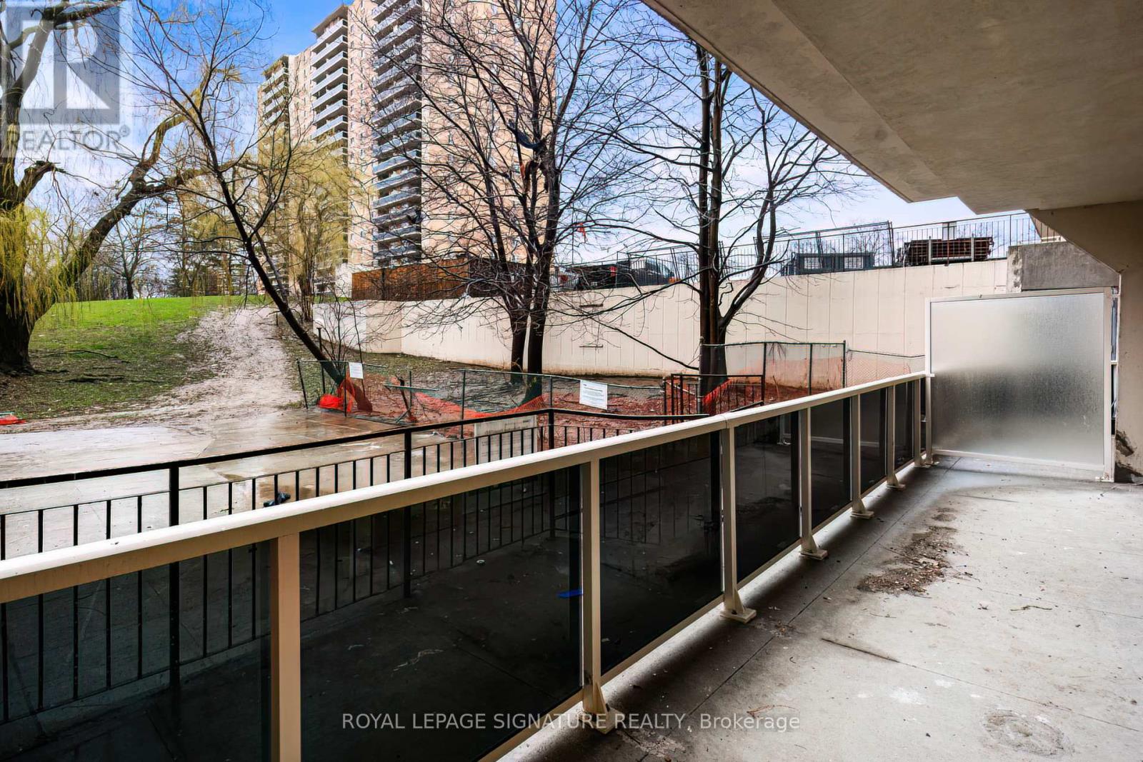B102 - 46 Panorama Court, Toronto, Ontario  M9V 4A4 - Photo 14 - W12514806