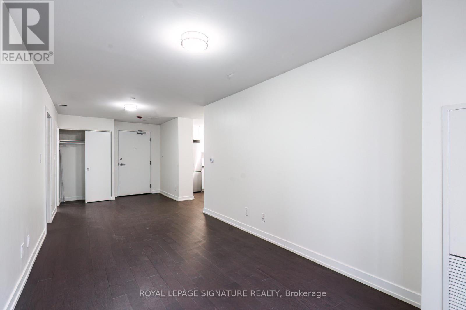 B102 - 46 Panorama Court, Toronto, Ontario  M9V 4A4 - Photo 5 - W12514806