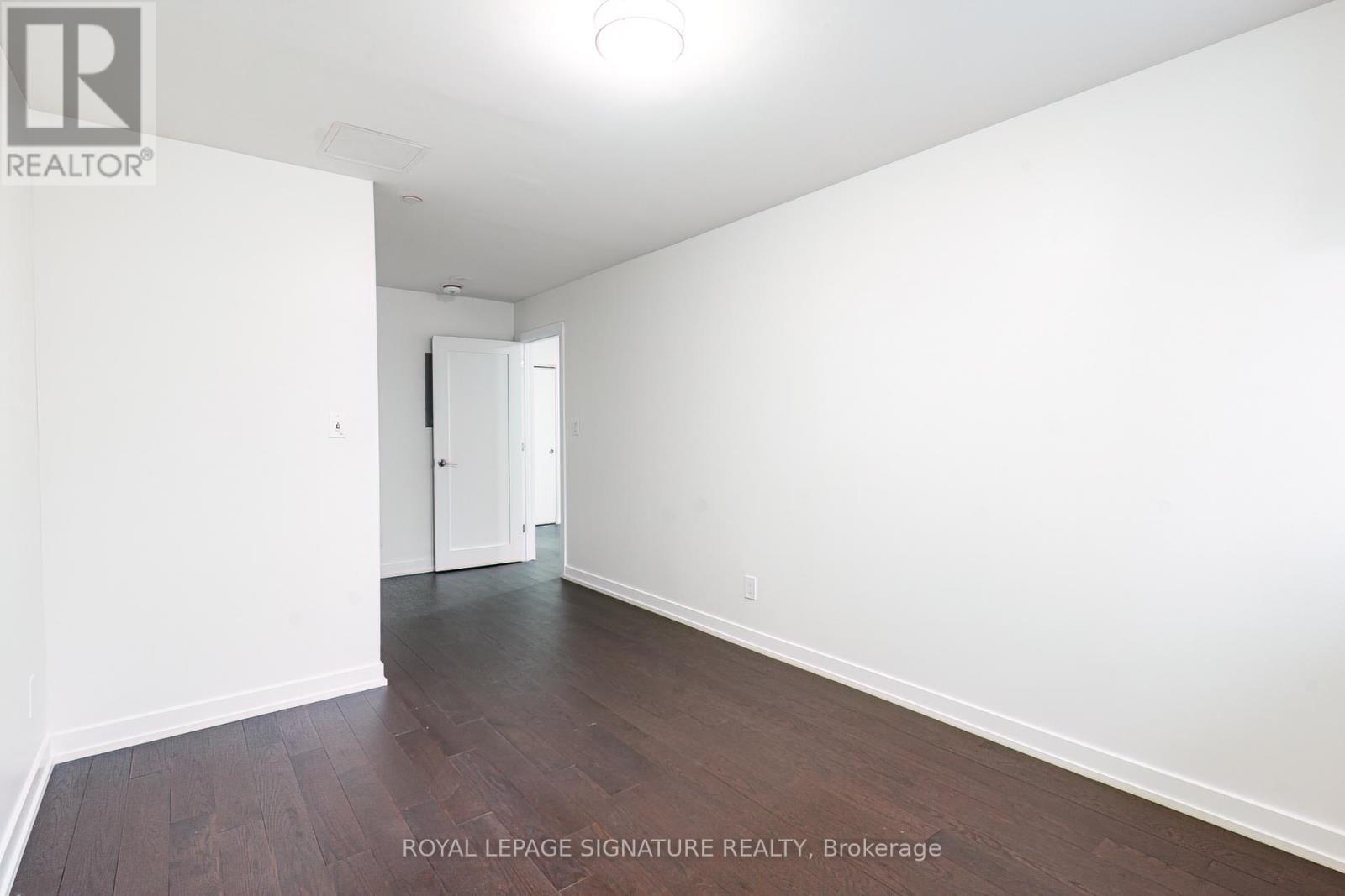 B102 - 46 Panorama Court, Toronto, Ontario  M9V 4A4 - Photo 8 - W12514806