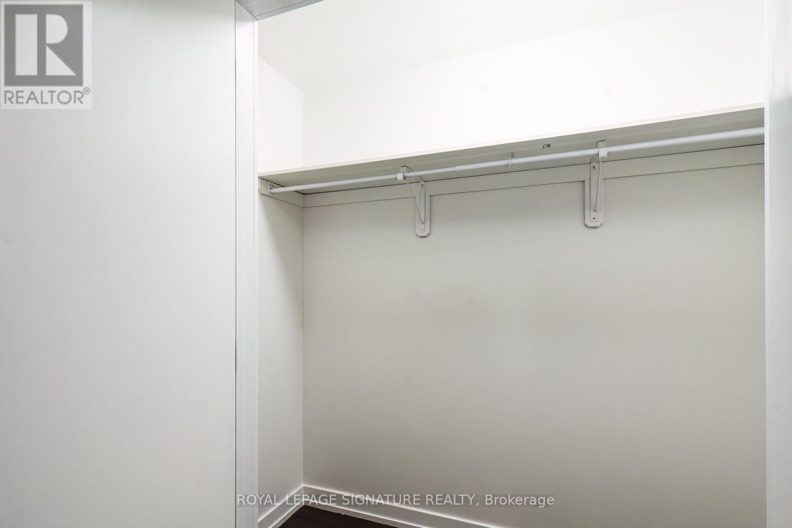 B102 - 46 Panorama Court, Toronto, Ontario  M9V 4A4 - Photo 9 - W12514806