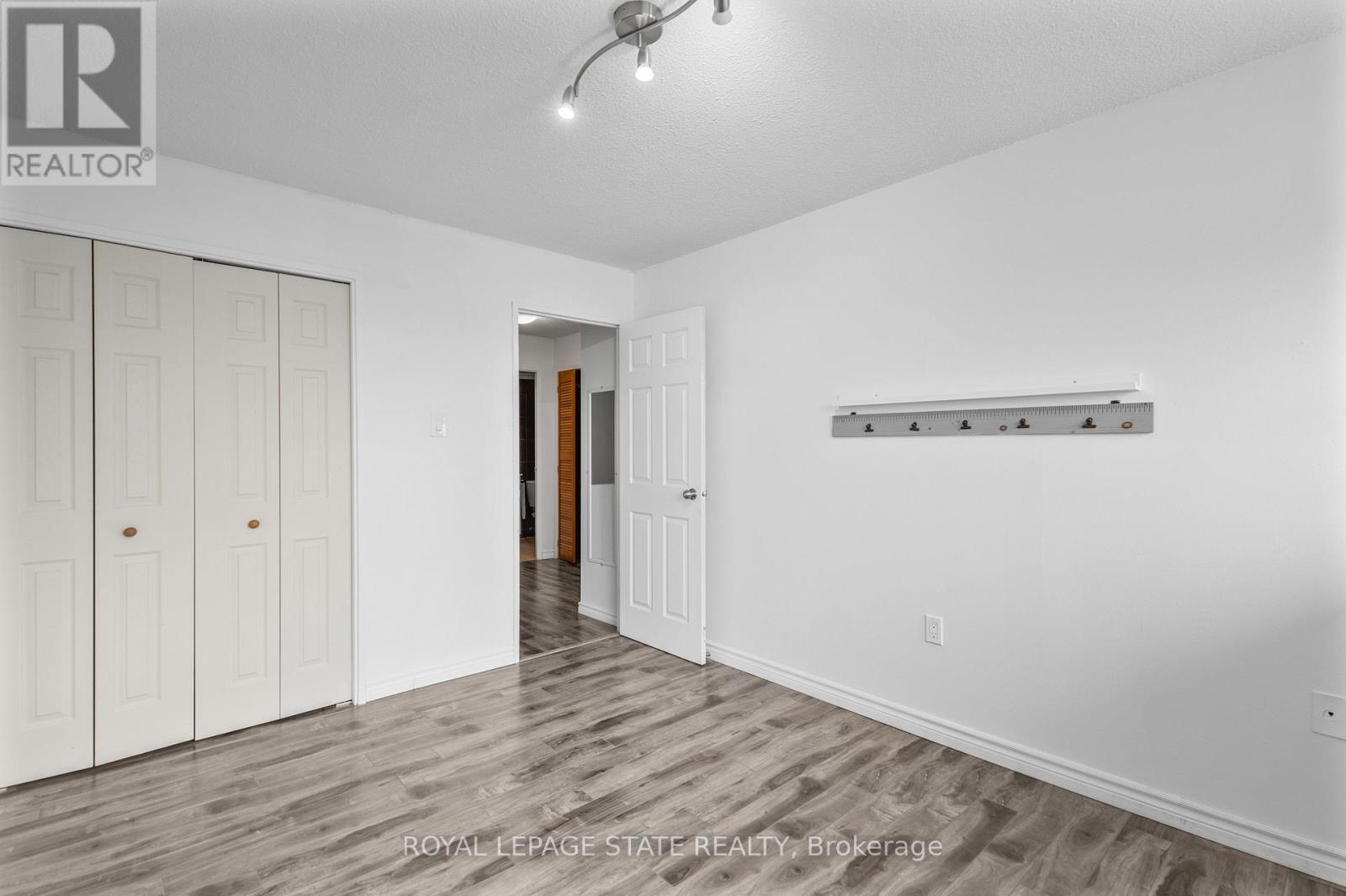 308 - 1050 Stainton Drive, Mississauga, Ontario  L5C 2T7 - Photo 13 - W12514820