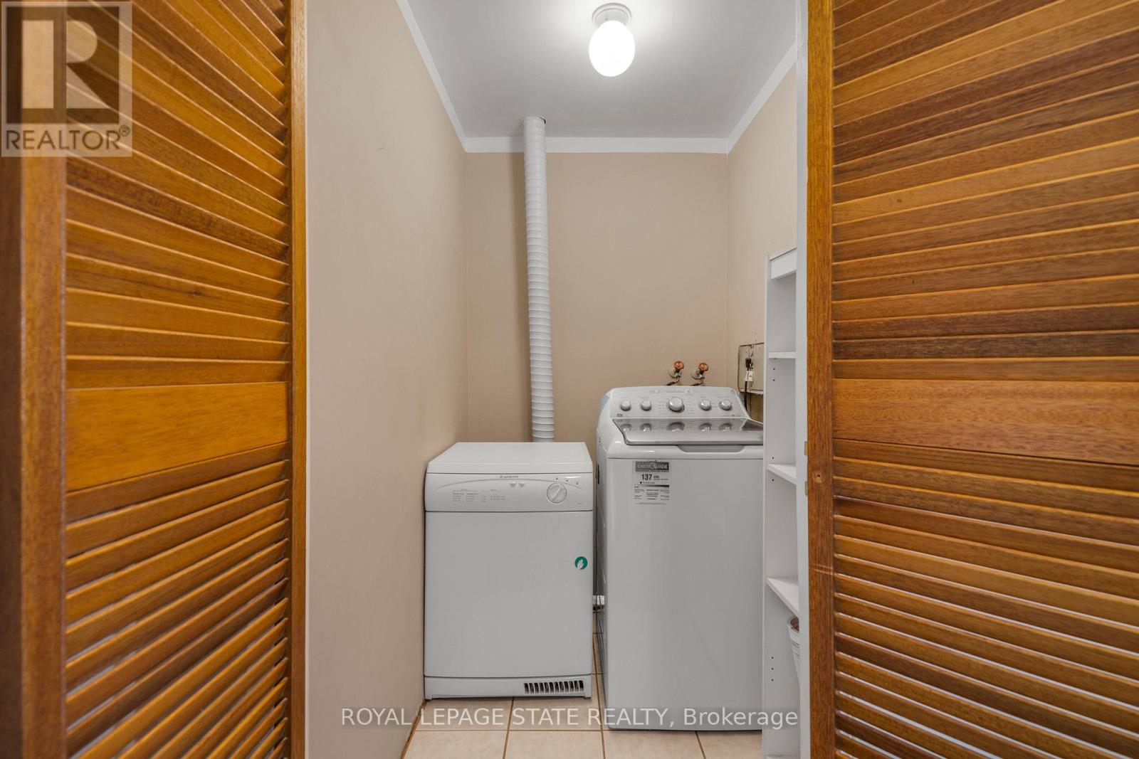 308 - 1050 Stainton Drive, Mississauga, Ontario  L5C 2T7 - Photo 15 - W12514820