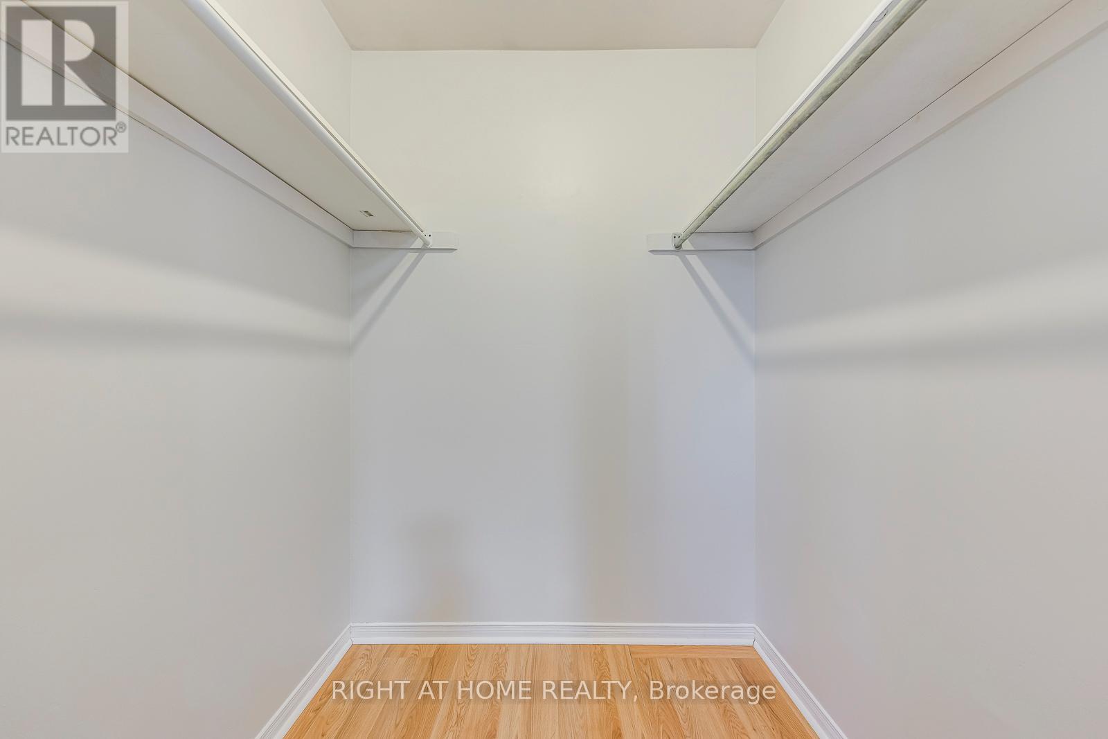 4190 Squire Court, Mississauga, Ontario  L5B 2Y3 - Photo 24 - W12514884