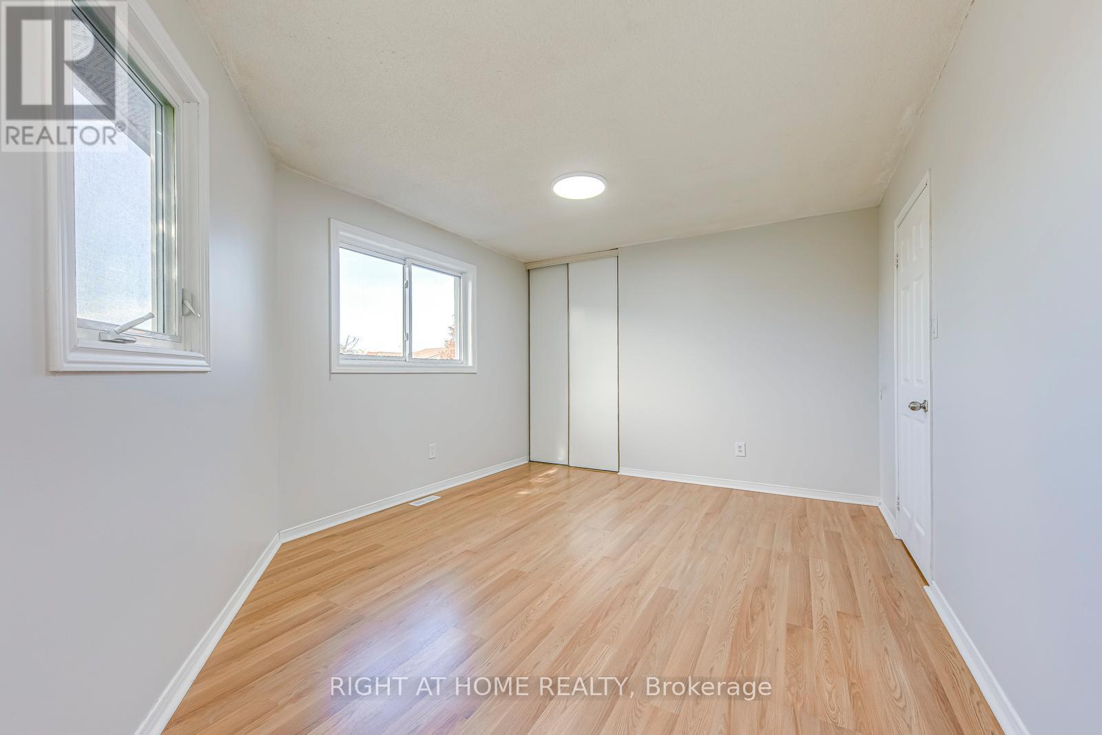 4190 Squire Court, Mississauga, Ontario  L5B 2Y3 - Photo 28 - W12514884