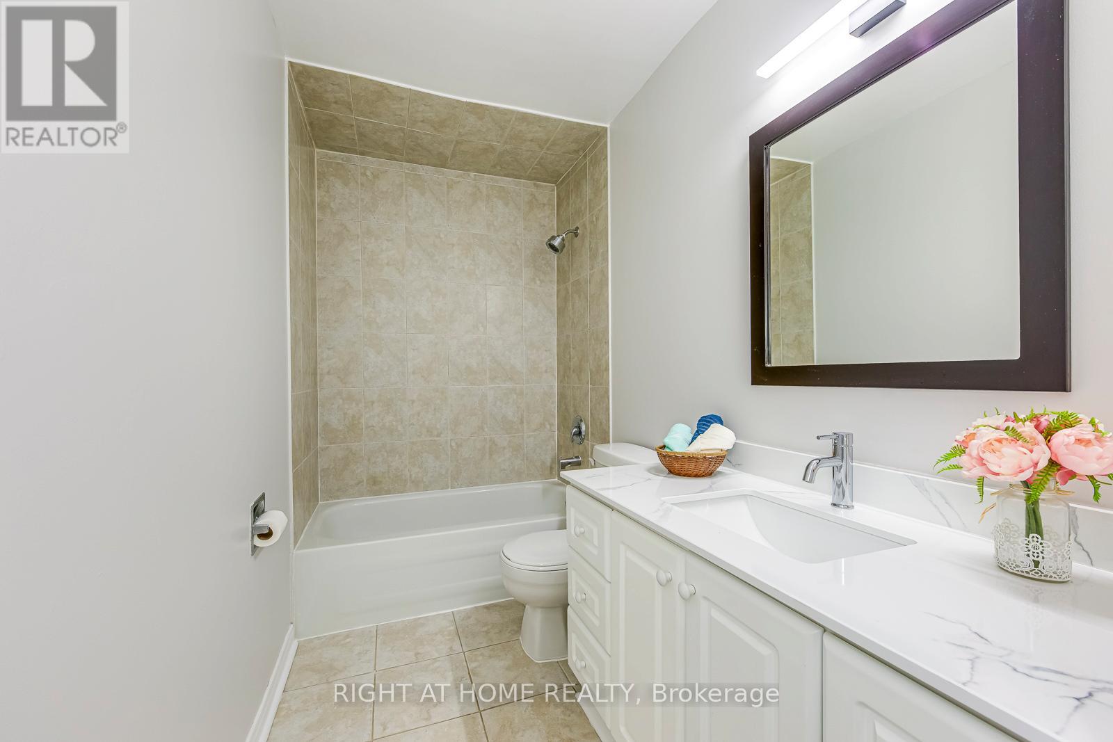 4190 Squire Court, Mississauga, Ontario  L5B 2Y3 - Photo 29 - W12514884