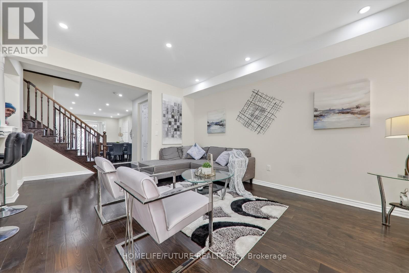 1010 Dashwood Court, Pickering, Ontario L1V 2P8 - Photo 11 - E12513666