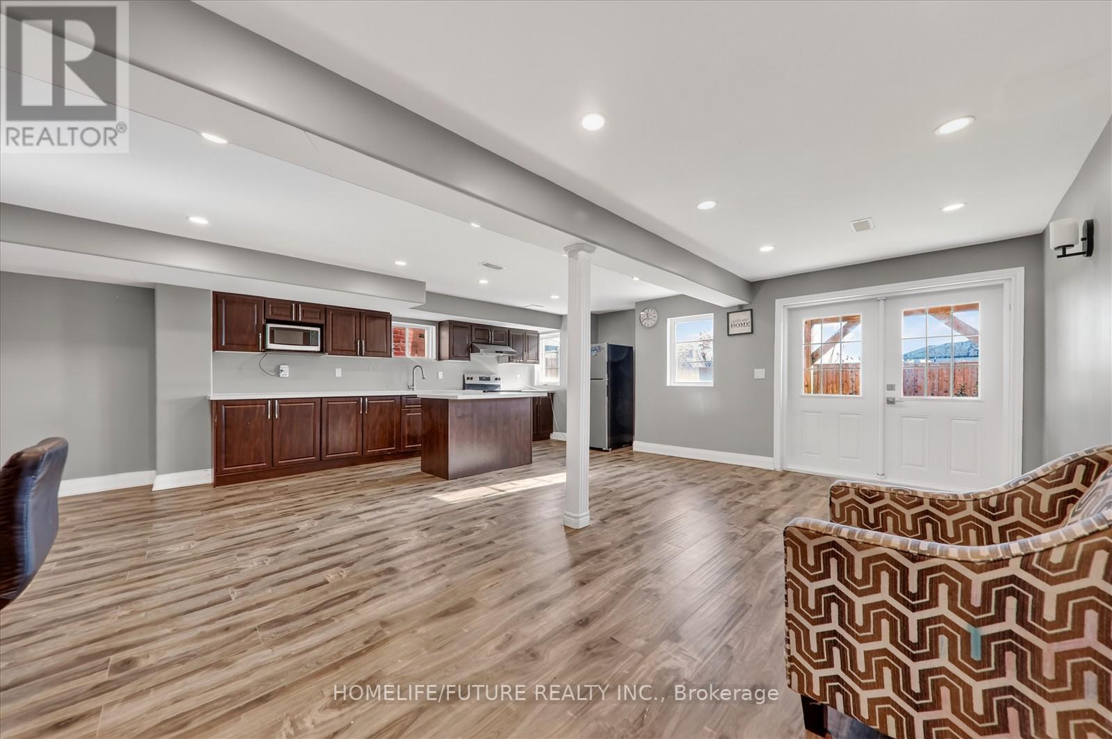 1010 Dashwood Court, Pickering, Ontario L1V 2P8 - Photo 35 - E12513666