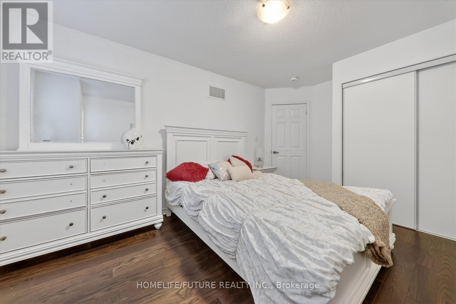 1010 Dashwood Court, Pickering, Ontario L1V 2P8 - Photo 29 - E12513666