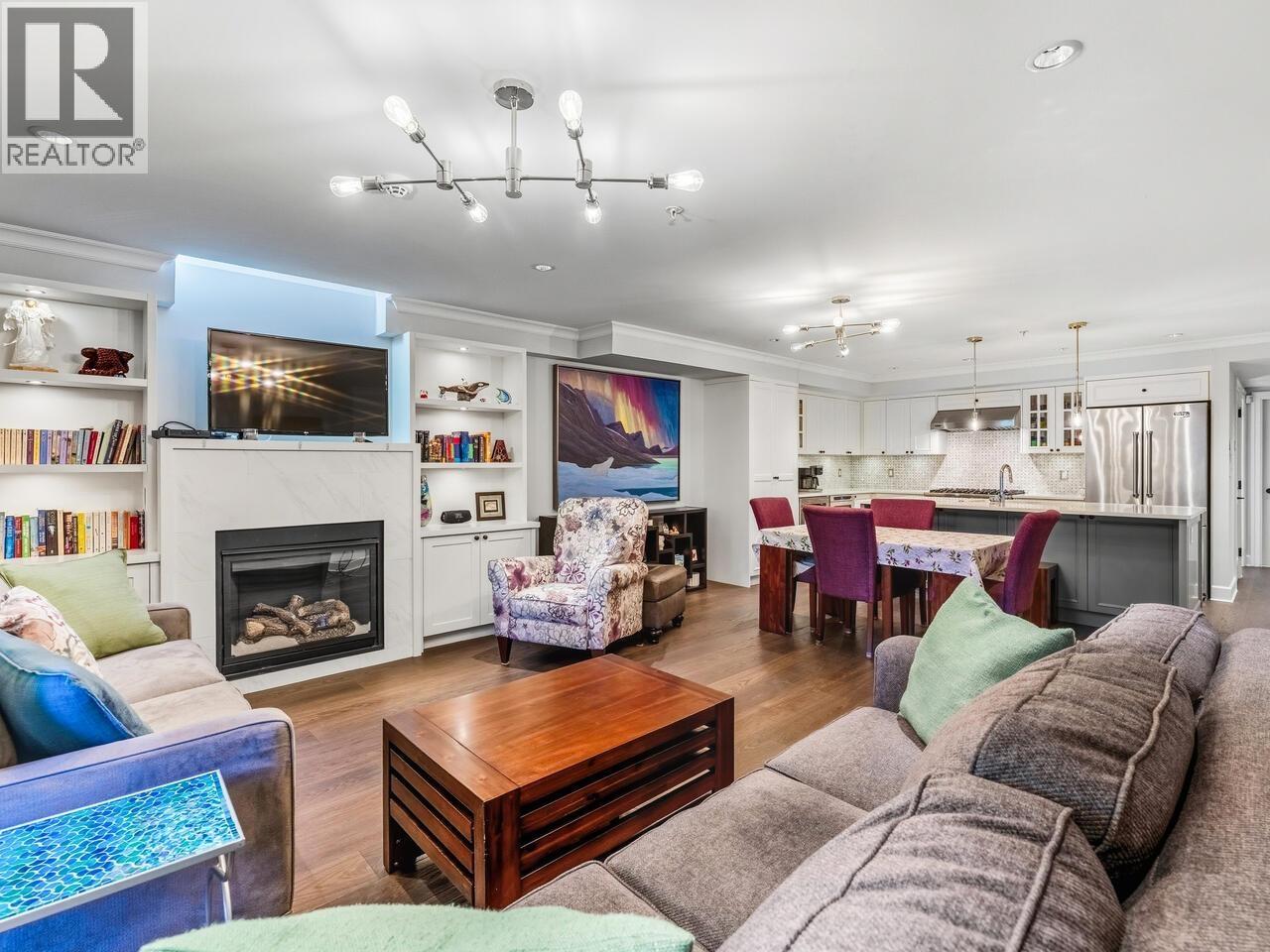 100 656 W 13th Avenue, Vancouver, British Columbia V5Z 1N9 - Photo 3 - R3065231