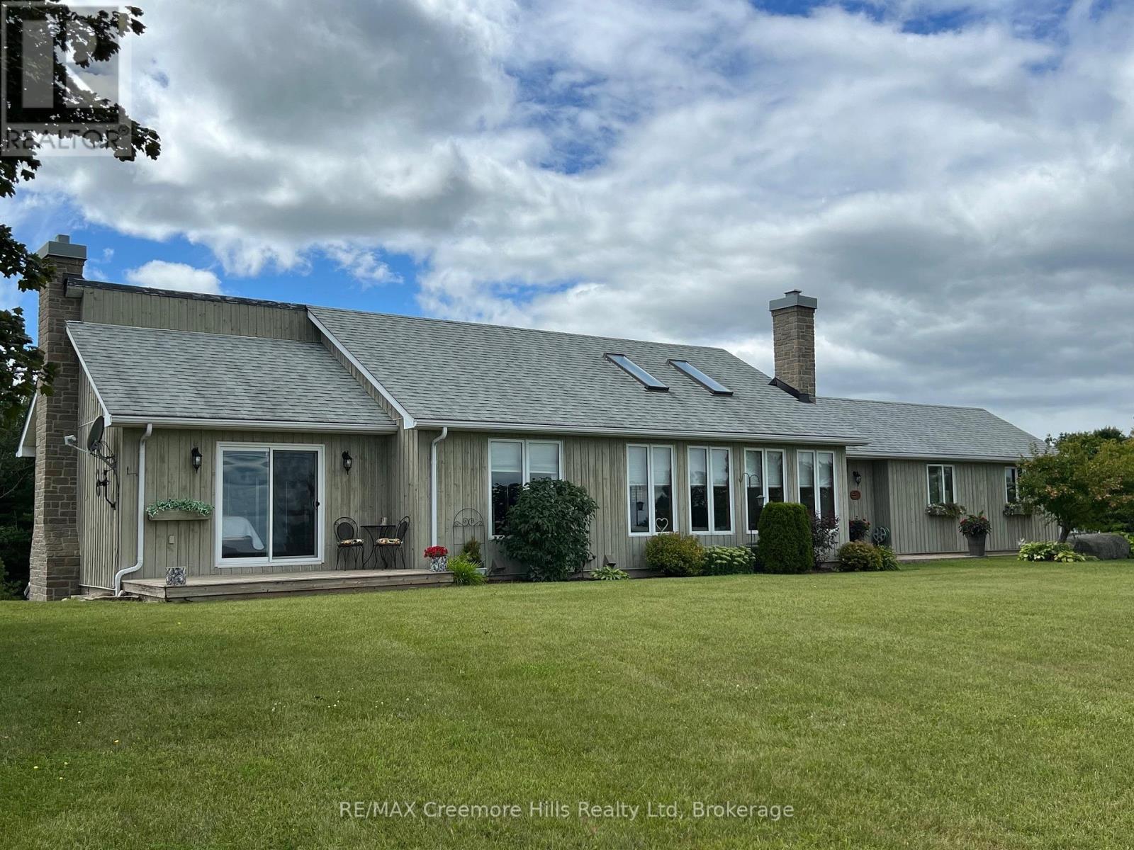 2332 Centre Line, Clearview, Ontario  L0M 1G0 - Photo 10 - S12514934