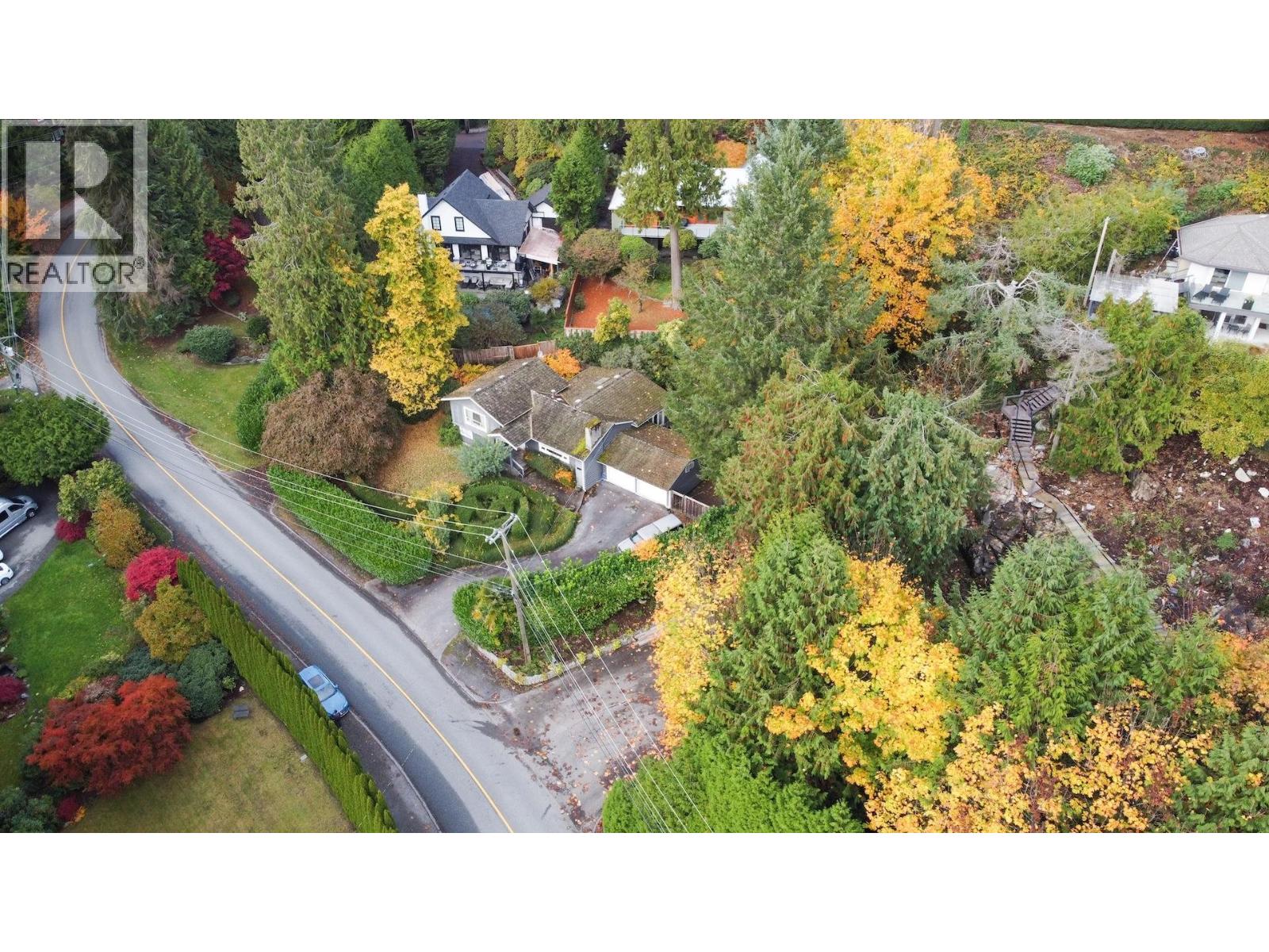 4670 WILLOW CREEK ROAD, West Vancouver, British Columbia