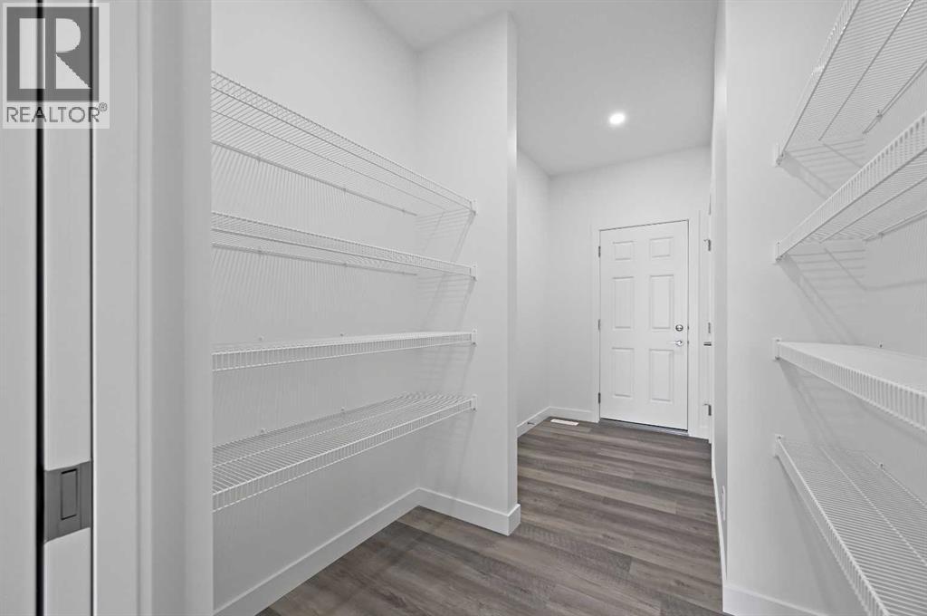 63 Corner Glen Common Ne, Calgary, Alberta  T3N 2L9 - Photo 6 - A2252602