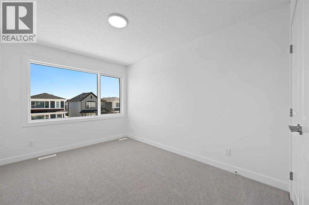 63 Corner Glen Common Ne, Calgary, Alberta  T3N 2L9 - Photo 12 - A2252602