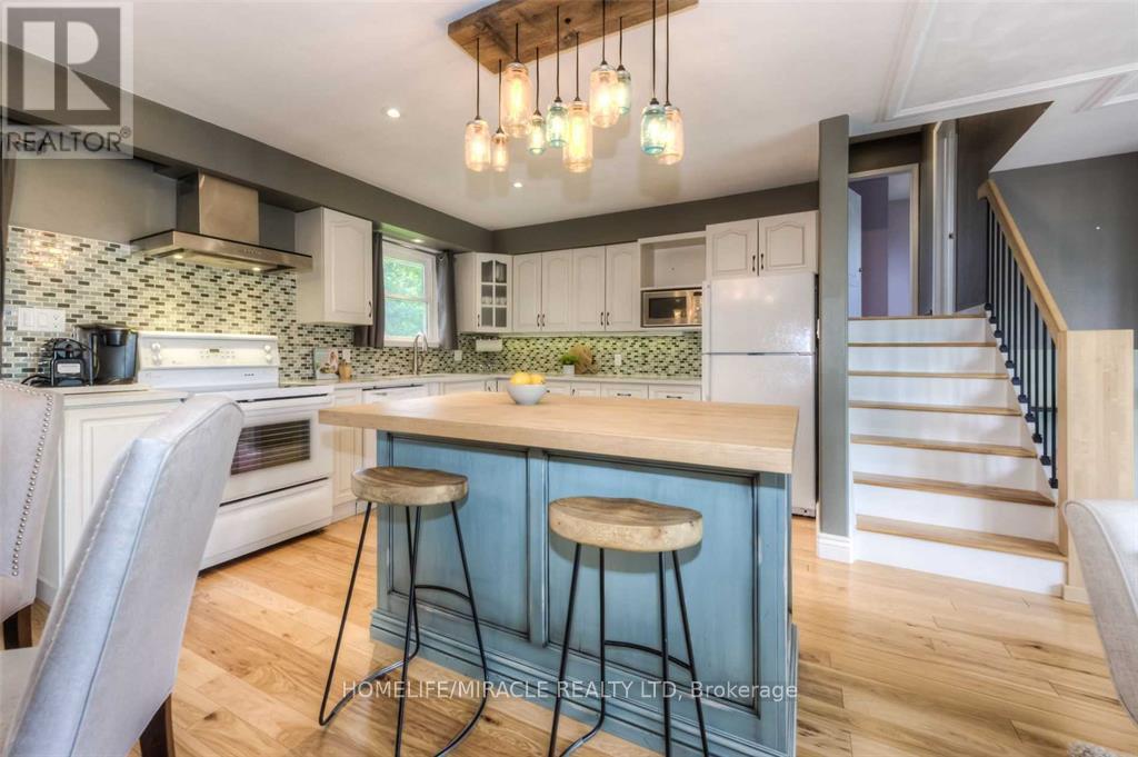 34 Hudson Crescent, Kitchener, Ontario  N2B 2V8 - Photo 10 - X12514784