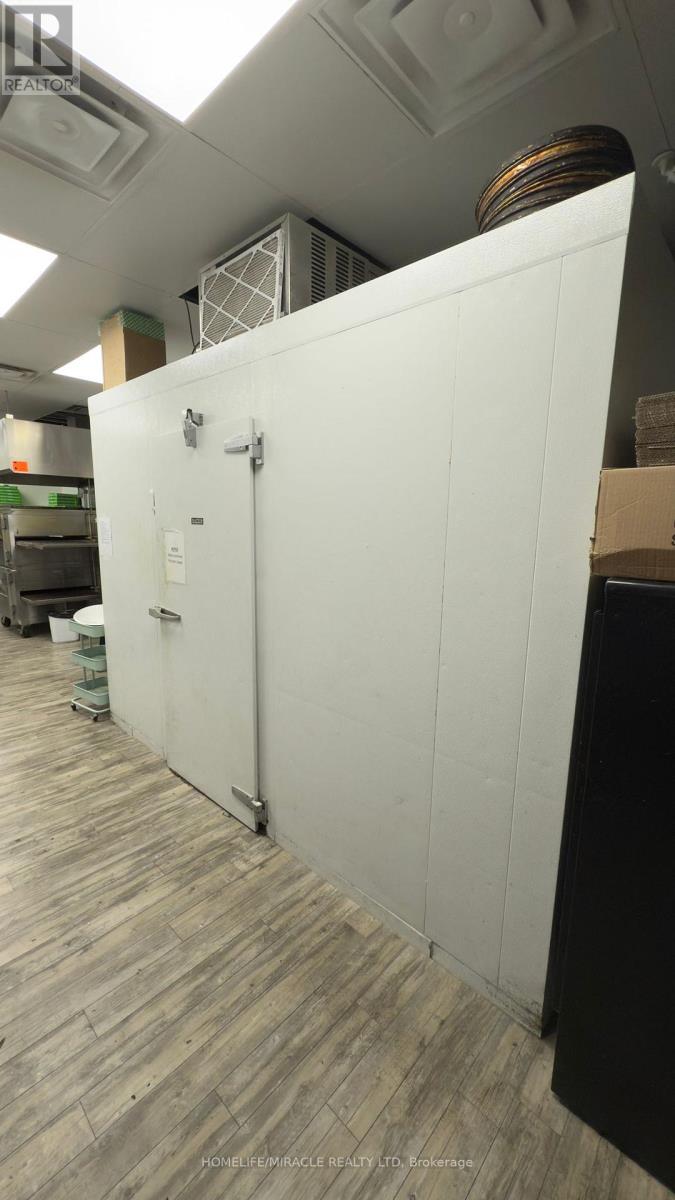 110a - 545 Hespeler Road, Cambridge, Ontario  N1R 6J2 - Photo 12 - X12514790