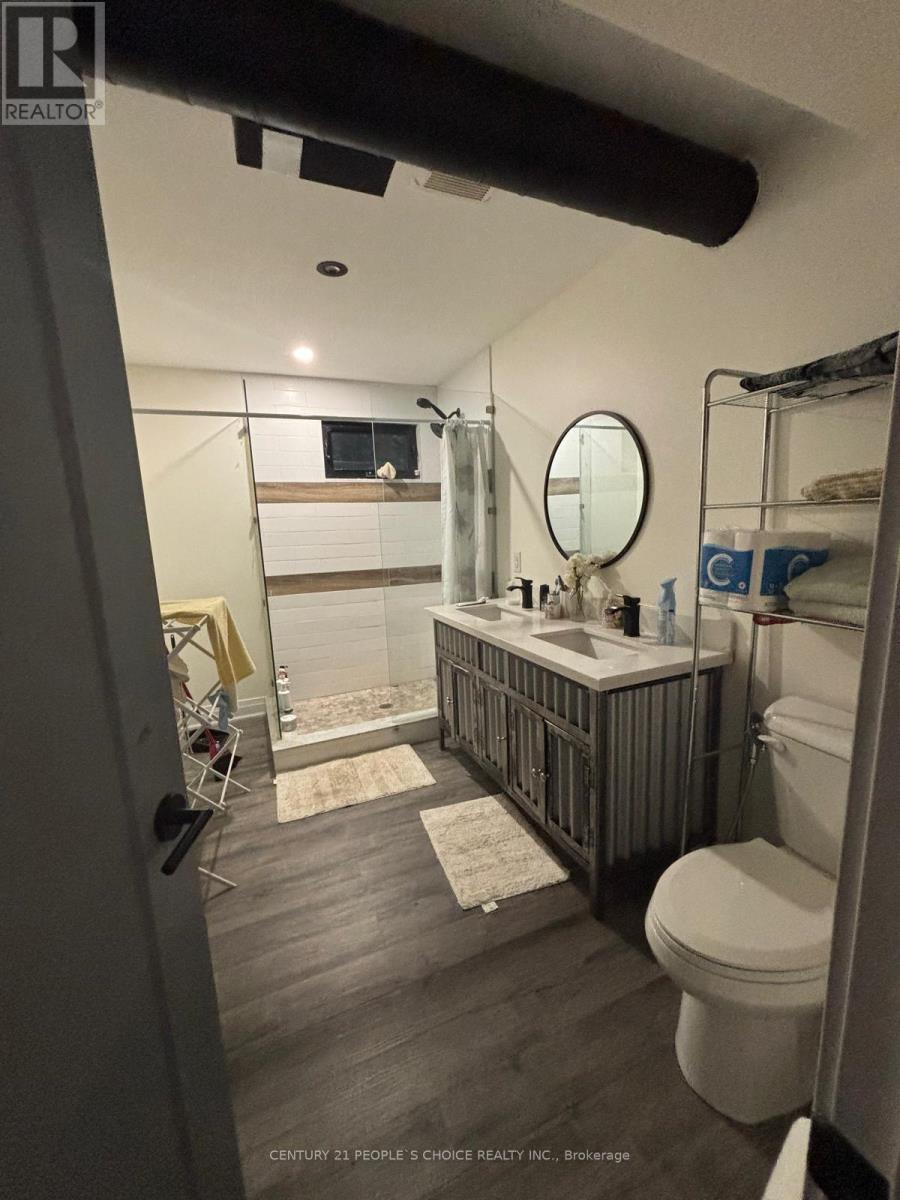 1356 South Lake Bernard Road, Strong, Ontario  P0A 1Z0 - Photo 11 - X12514808