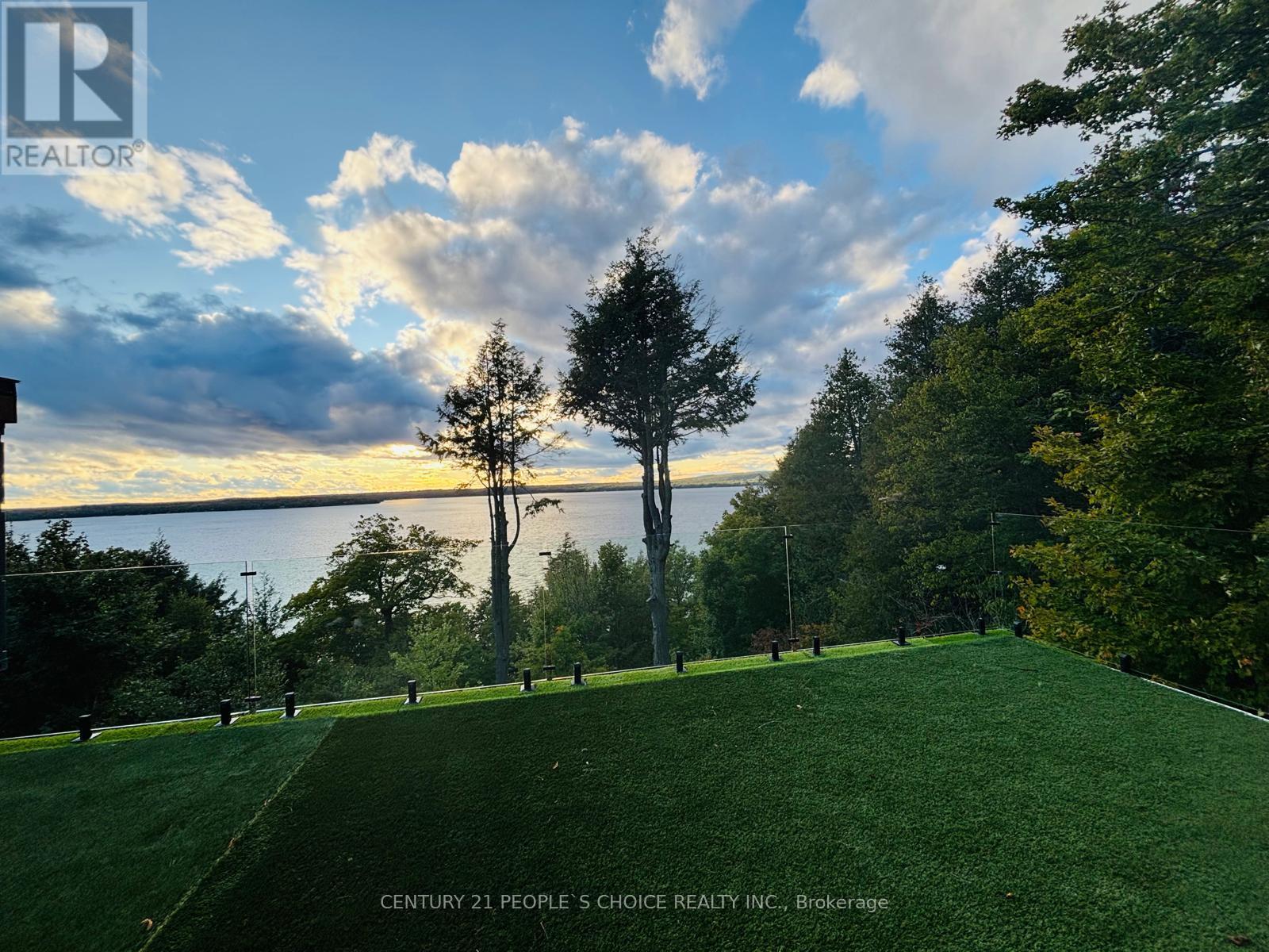 1356 South Lake Bernard Road, Strong, Ontario  P0A 1Z0 - Photo 15 - X12514808