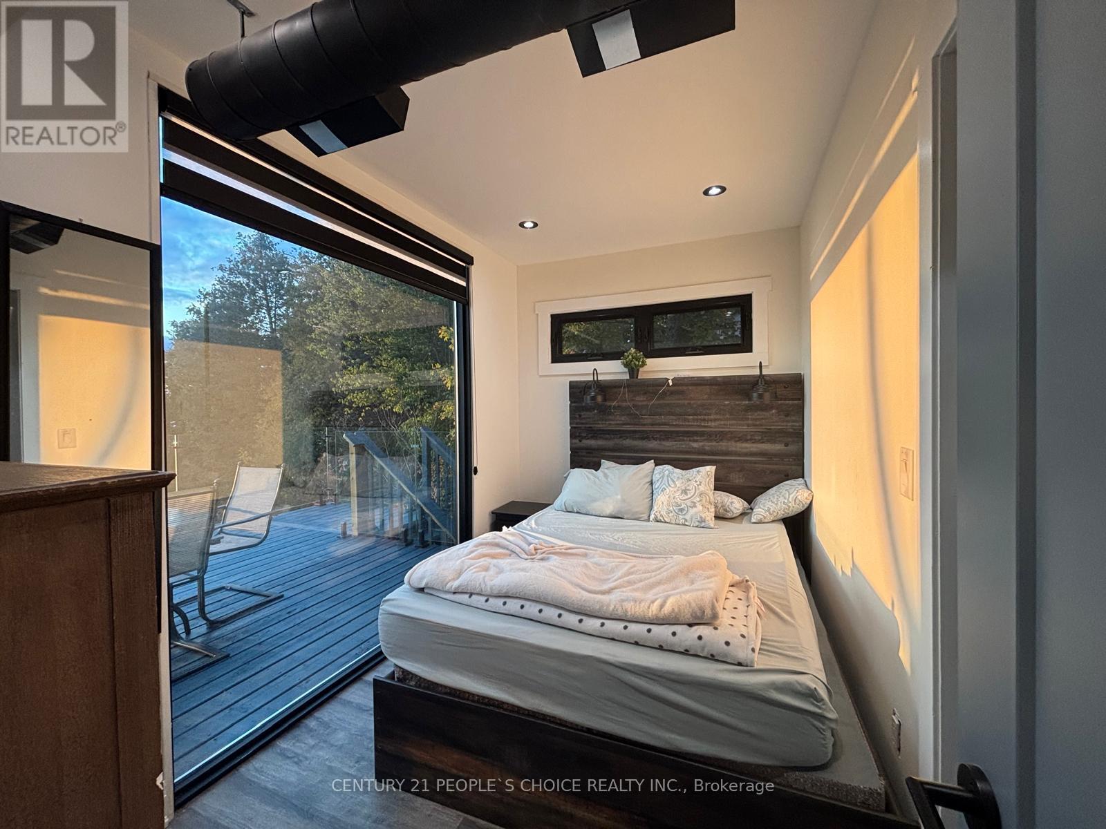 1356 South Lake Bernard Road, Strong, Ontario  P0A 1Z0 - Photo 19 - X12514808