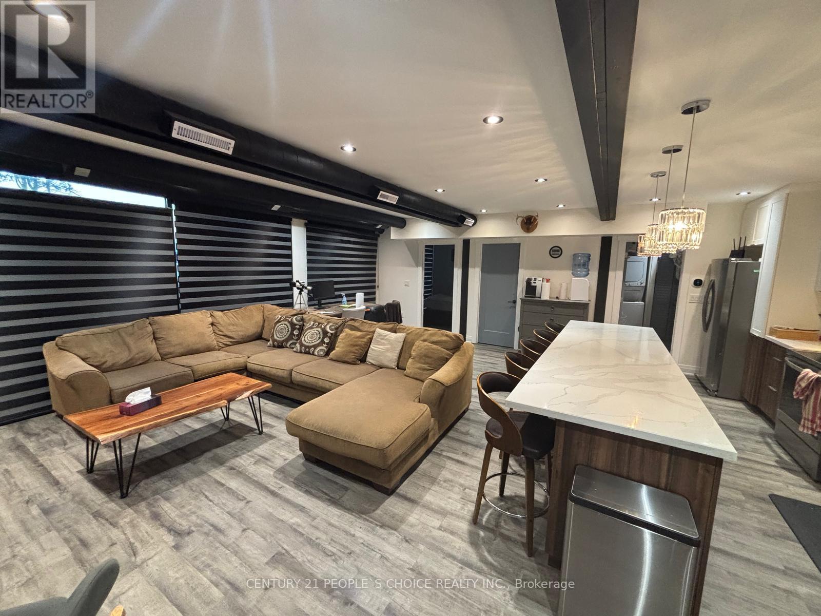 1356 South Lake Bernard Road, Strong, Ontario  P0A 1Z0 - Photo 6 - X12514808