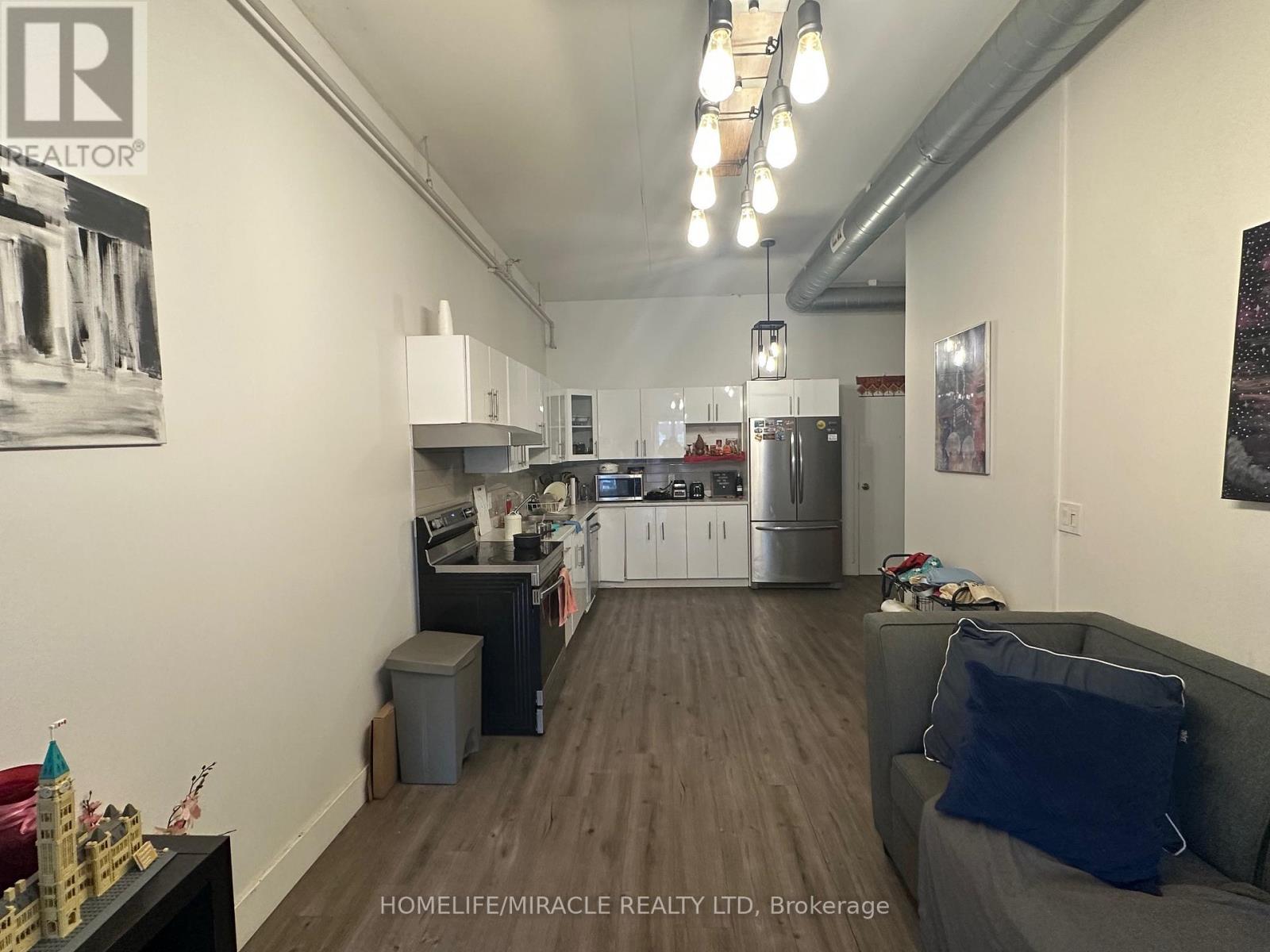 204 - 150 Colborne Street, Brantford, Ontario  N3T 2G6 - Photo 5 - X12514872