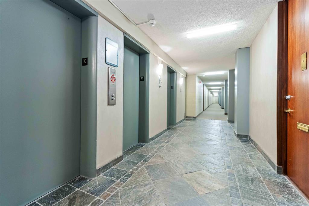 10c 300 Roslyn Road, Winnipeg, Manitoba  R3L 0H4 - Photo 2 - 202527997