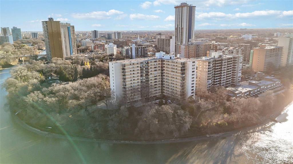 10c 300 Roslyn Road, Winnipeg, Manitoba  R3L 0H4 - Photo 35 - 202527997