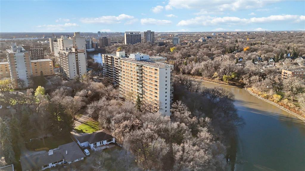 10c 300 Roslyn Road, Winnipeg, Manitoba  R3L 0H4 - Photo 36 - 202527997