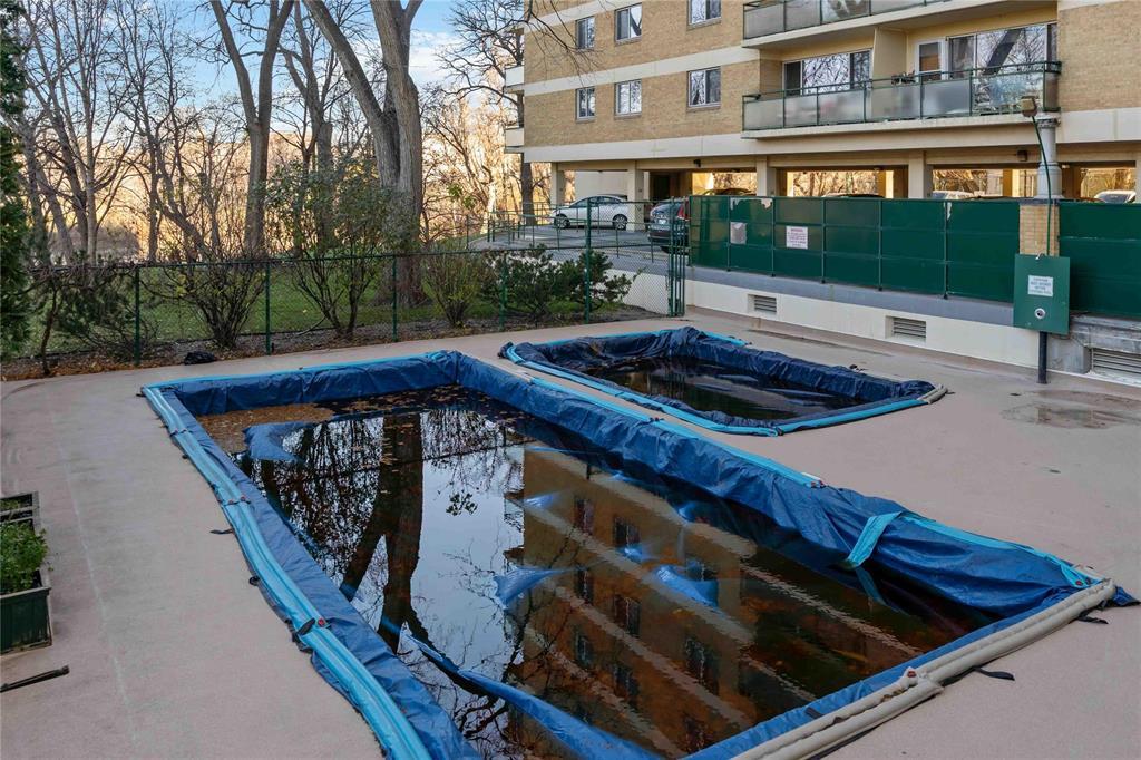 10c 300 Roslyn Road, Winnipeg, Manitoba  R3L 0H4 - Photo 41 - 202527997