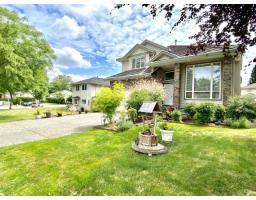 16072 96A AVENUE, Surrey, British Columbia