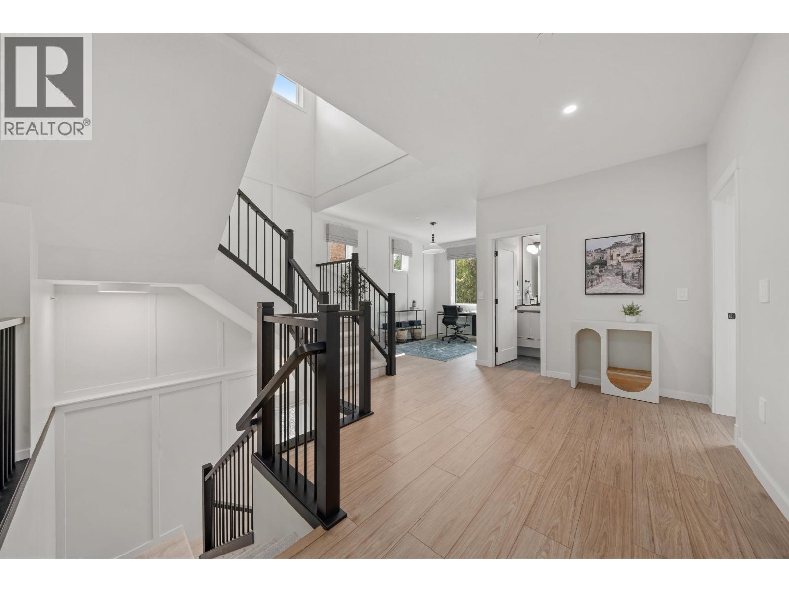 11052 Lockwood Street, Maple Ridge, British Columbia V2W 1Z6 - Photo 8 - R3065216