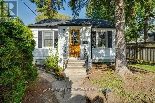 4 WARVET CRESCENT, Toronto, Ontario