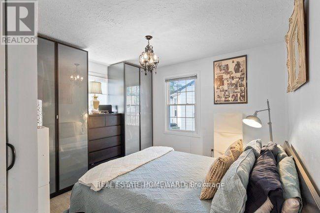 4 Warvet Crescent, Toronto, Ontario  M4B 1P3 - Photo 10 - E12476855