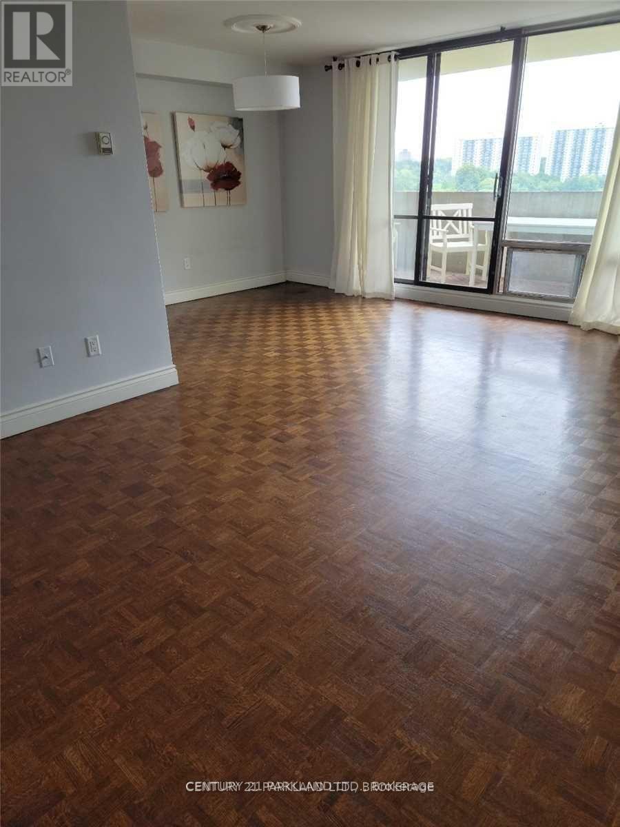 1102 - 3 Massey Square, Toronto, Ontario  M4C 5L5 - Photo 16 - E12514840