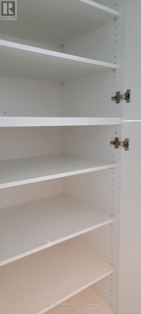 1102 - 3 Massey Square, Toronto, Ontario  M4C 5L5 - Photo 23 - E12514840