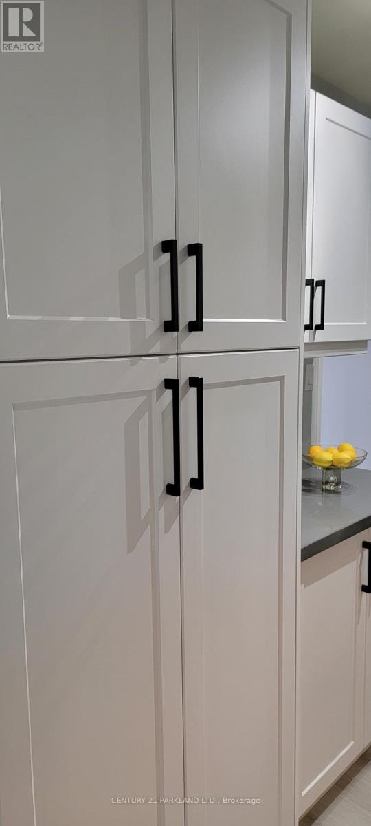 1102 - 3 Massey Square, Toronto, Ontario  M4C 5L5 - Photo 24 - E12514840