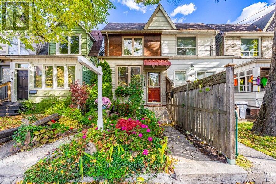 717 RHODES AVENUE, Toronto, Ontario