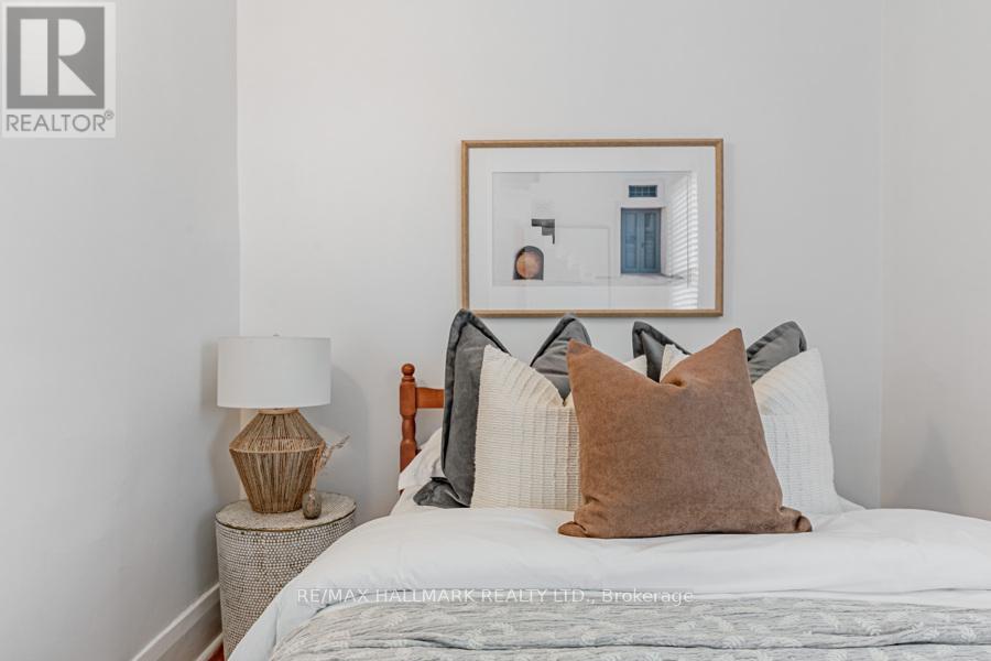 717 Rhodes Avenue, Toronto, Ontario  M4J 4X5 - Photo 32 - E12514940