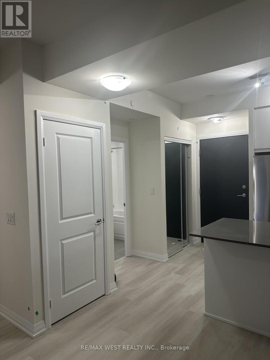 412 - 3260 Sheppard Avenue E, Toronto, Ontario  M1T 0B5 - Photo 4 - E12514954