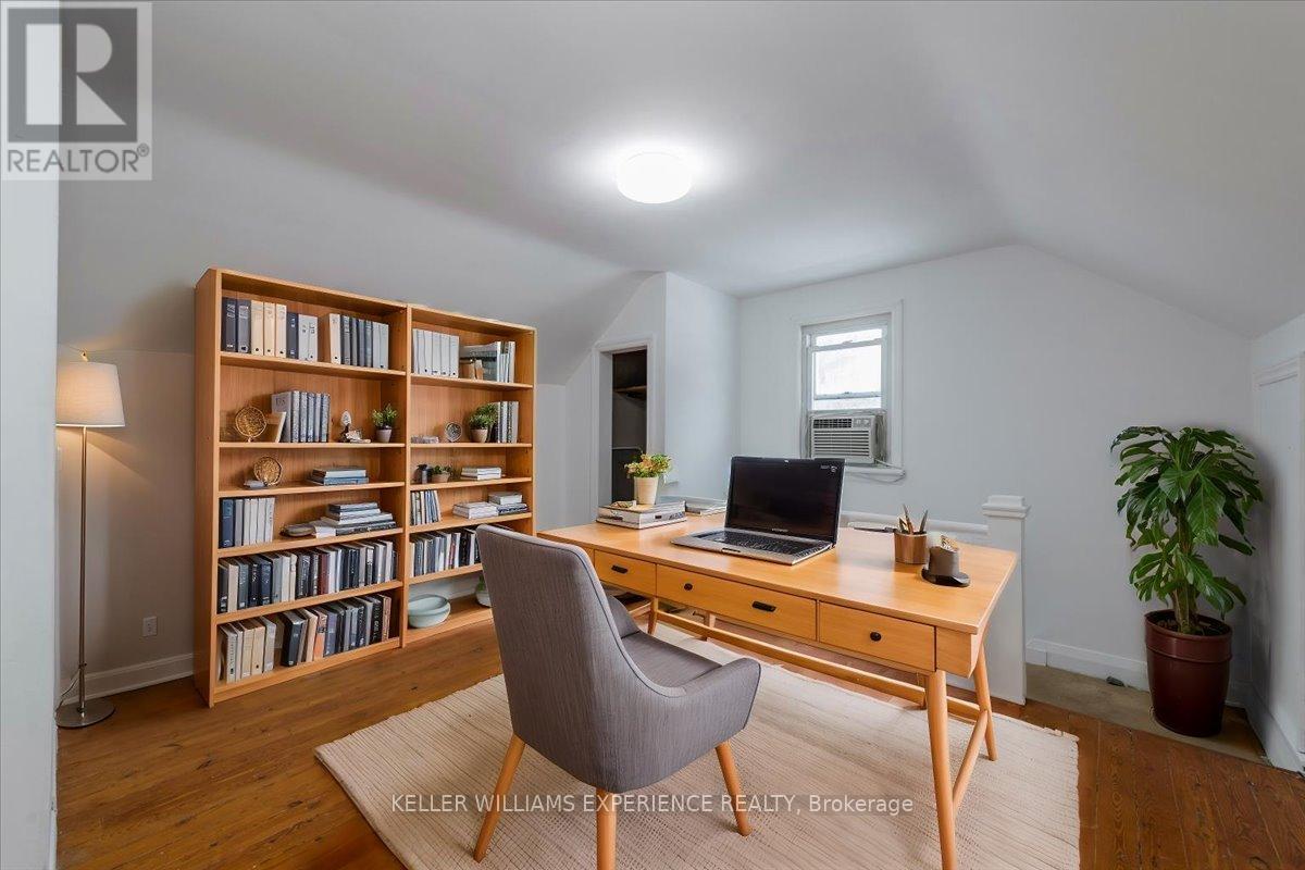 116 Huronia Road, Barrie (Allandale), Ontario  L4N 4E9 - Photo 15 - S12514912