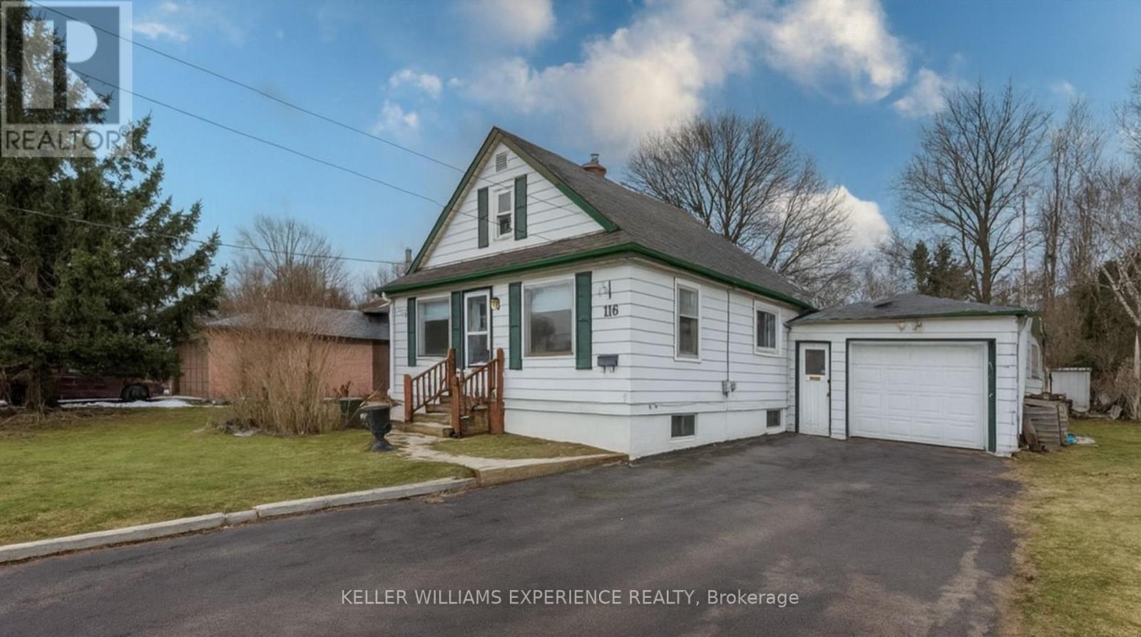 116 Huronia Road, Barrie (Allandale), Ontario  L4N 4E9 - Photo 2 - S12514912