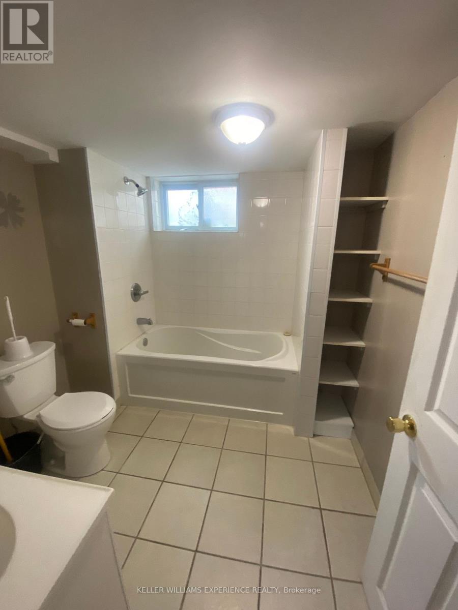 116 Huronia Road, Barrie (Allandale), Ontario  L4N 4E9 - Photo 23 - S12514912