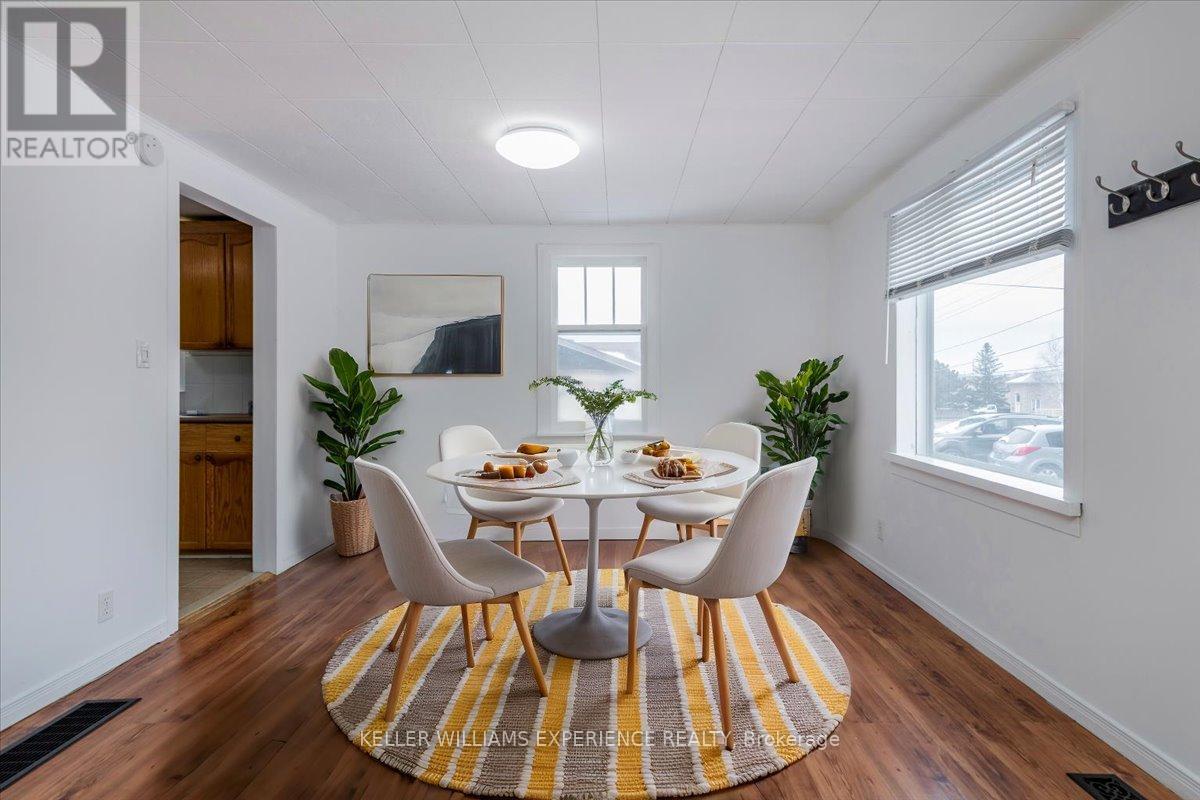 116 Huronia Road, Barrie (Allandale), Ontario  L4N 4E9 - Photo 6 - S12514912